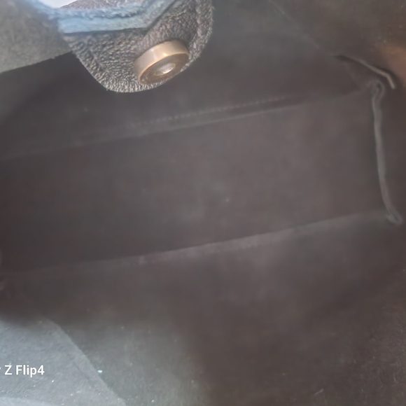 Portland Leather Oversized Naomi Bag, Used Once Mint Condition - Picture 8 of 12